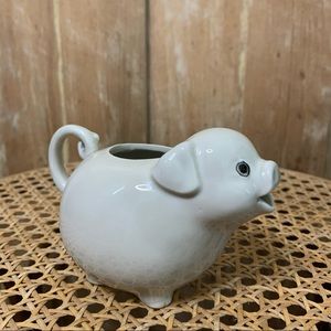 Vintage Fitz & Floyd ceramic pig creamer